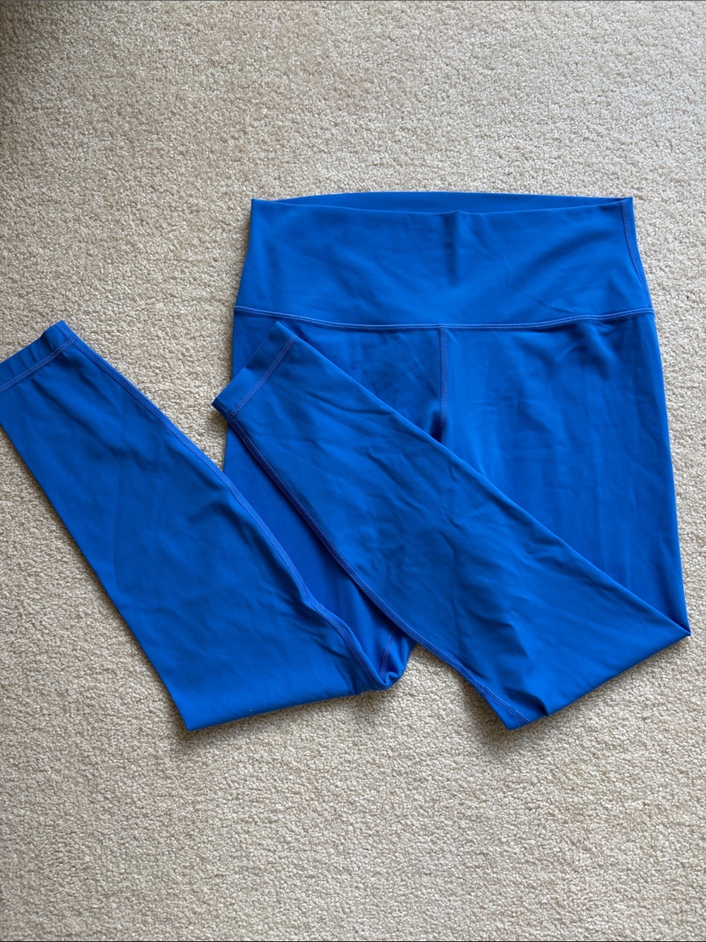 Lululemon women’s Blue Leggings size 12 EUC